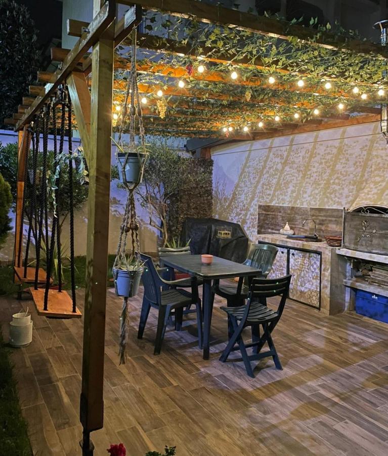 La Casa Di Emma Panzió Rozzano Kültér fotó