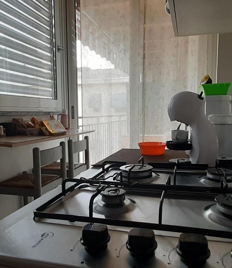 La Casa Di Emma Panzió Rozzano Kültér fotó